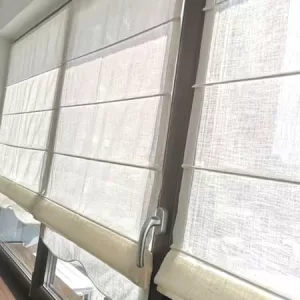 Stor roman, culoare crem, combinație de in, margine festonată