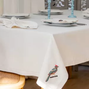 Față de masă cu broderie și 6 șervete