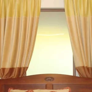 Draperie de lux din pluș cu inele, model cu trei culori