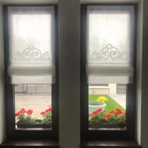 Stor roman pentru dormitor/living cu detaliu brodat