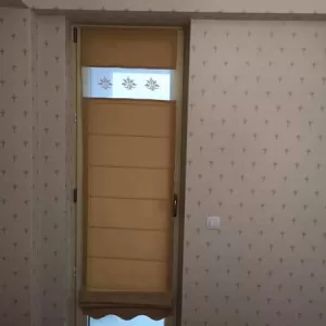 Stor roman, culoare maro, cu detaliu brodat