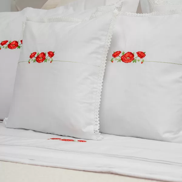 Lenjerie de pat albă cu dantelă și broderie maci - imagine 5