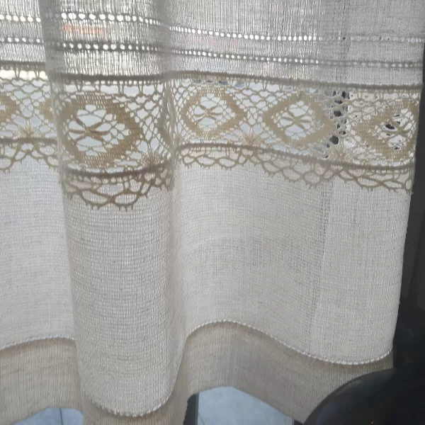 Perdea bucătărie cu dantelă și broderie găurele - imagine 4